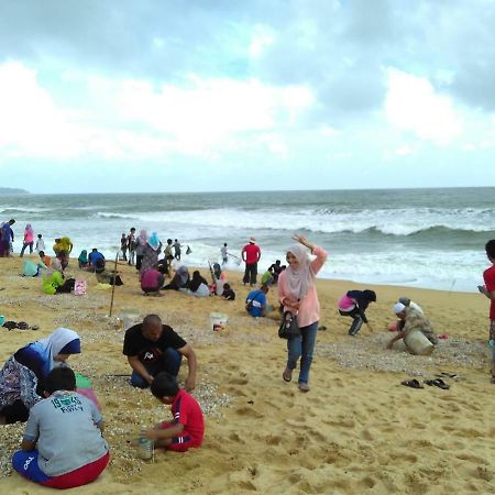 Homestay Memori 龙运 外观 照片