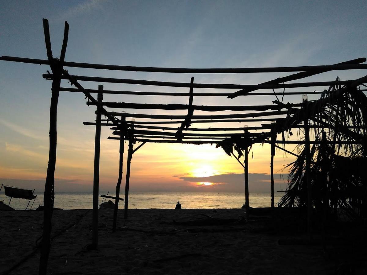 Homestay Memori 龙运 外观 照片